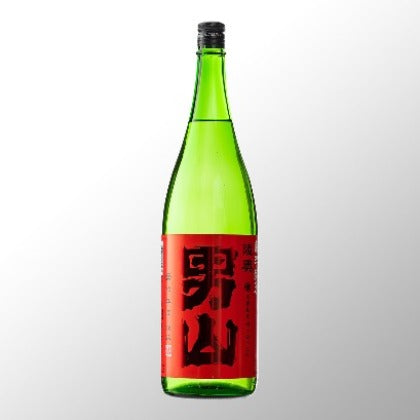 陸奥男山　超辛純米　　　　　　特別純米　　１８００ml